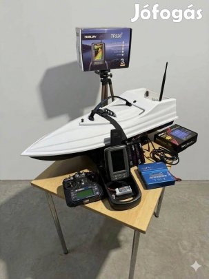 Etetőhajó (Autopilot+TF520radar)