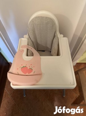 Etetőszék babáknak