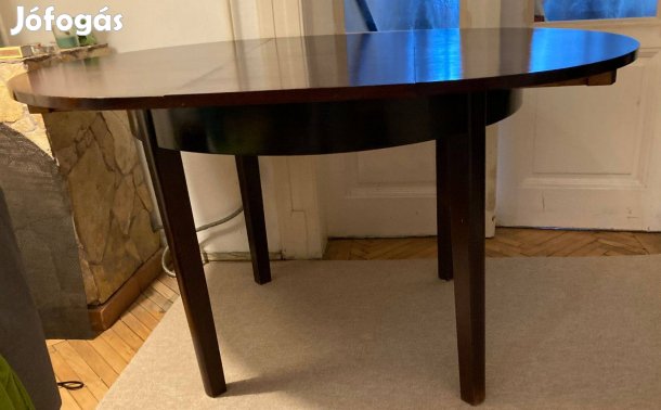 Étkező Asztal