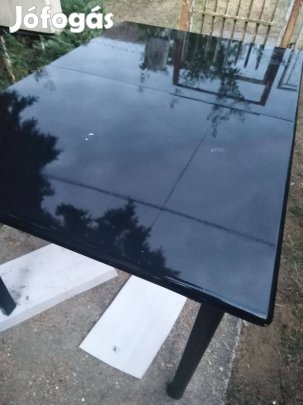 Étkező asztal kihúzhatós