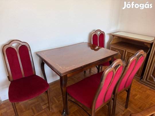 Étkező asztal székekkel