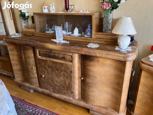 Étkező bútor 1930-ból