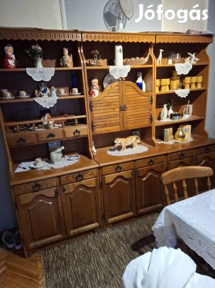 Étkező bútor 