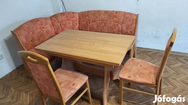 Étkező sarok garnitúra kinyitható asztallal Velencén