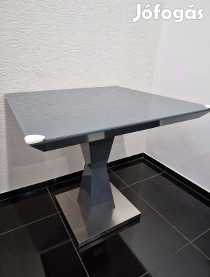 Étkezőasztal