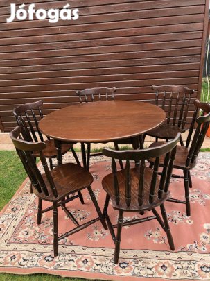Étkezőasztal 6 székkel