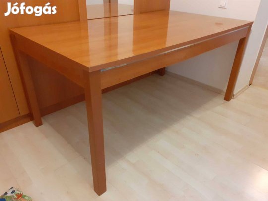 Étkezőasztal eladó