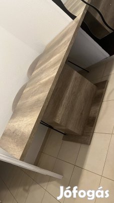 Étkezőasztal tölgy szín