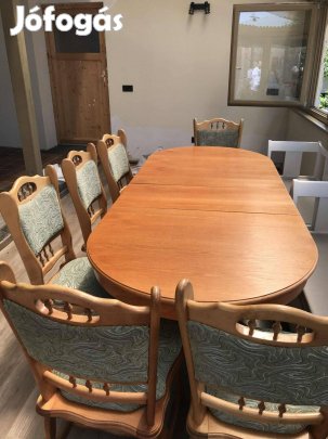 Étkezőgarnitúra fából kárpitozott székekkel