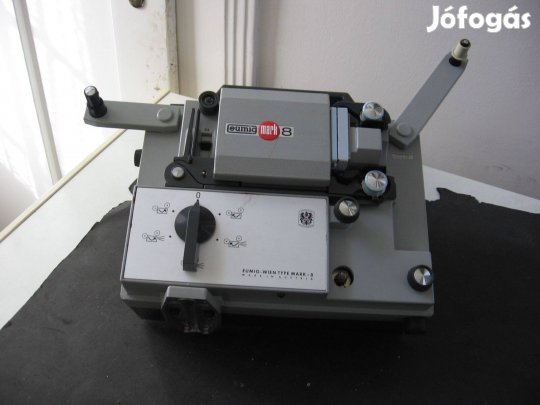 Eumig MARK 8 Filmvetitő