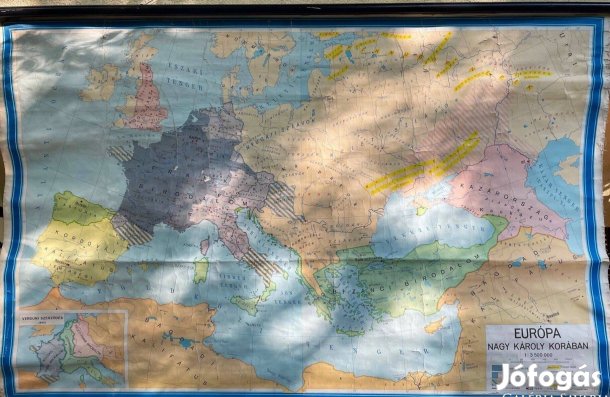 Európa Nagy Károly korában régi nagyméretű iskolai fali térkép, retro