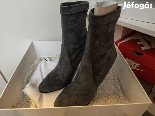 Eva Minge szürke csizma