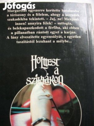 Evelyn March: Holttest a sziklákon(lásd az öszefogllót iis)