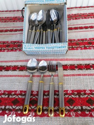 Evőeszköz készlet 12 szem