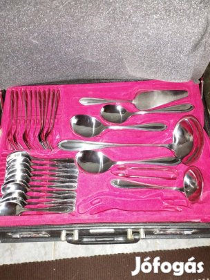 Evőeszköz készlet eladó!