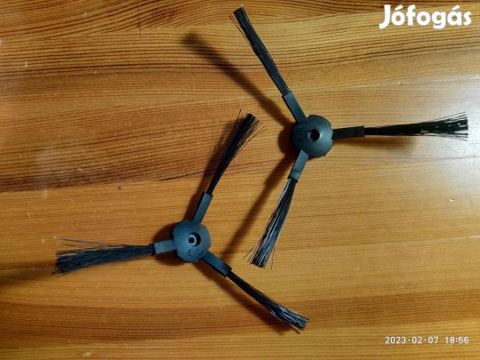Evolveo Robotrex H5, H6, H11 típusú robotporszívókhoz oldal kefe, új!!