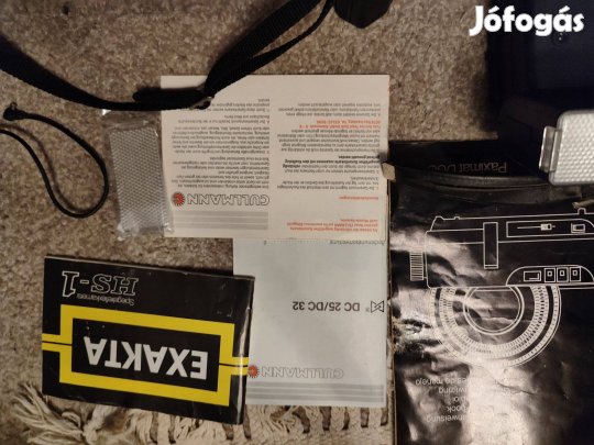 Exakta hs-1 fényképezőgép, vakuval, hordtáskával, leirással