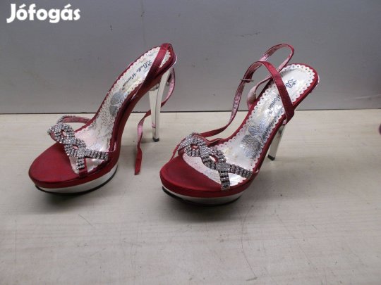 Exclusív Szuper magassarkú tűsarkú strasszos Női szandál 37 es