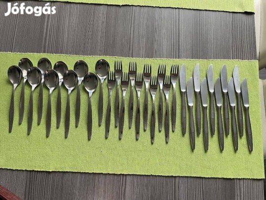 Exkluzív 36 részes Gourmet Settings "Park-Carry On" evőeszköz készlet