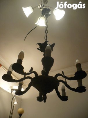 Exkluzív kivitelű mennyezeti lámpa