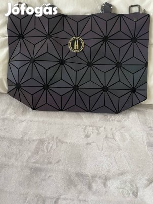 Exkluzív női táska - Petronas Twin Towers mintával (új)