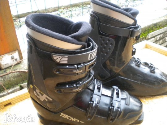 Extra nagy 50-estecnopro sícipő