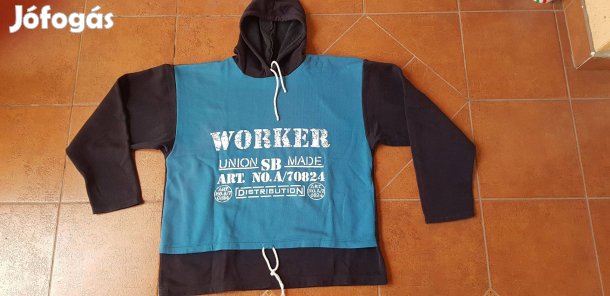 Extra széles férfi kapucnis póló