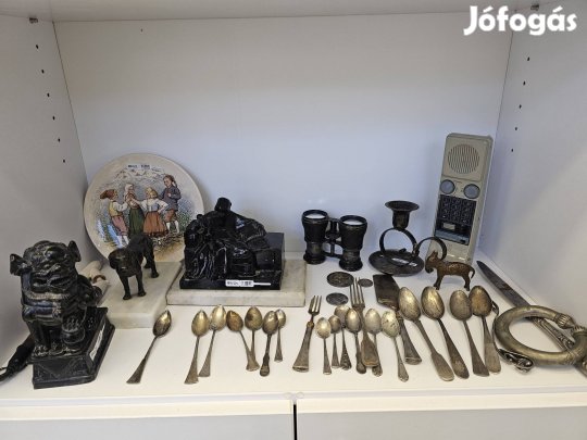 Ezüst,  Zsolnay porcelán, Festmények,  Régi bizsuk 