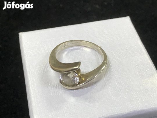 Ezüst, köves gyűrű, 17,8 mm