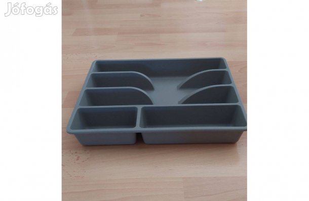 Ezüst evőeszköztartó 25,5 x 31 cm-es