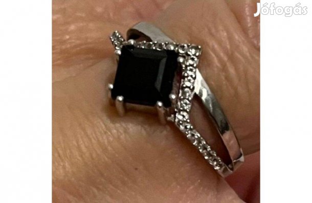 Ezüst gyűrű 1.8 karát spinel fehér topáz 54-55 méret