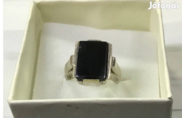 Ezüst gyűrű obszidiánnal, 16,8 mm
