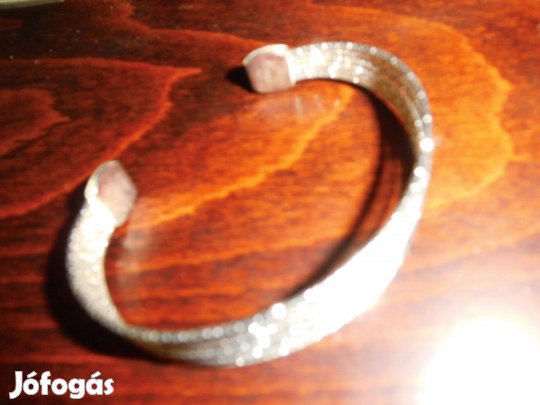 Ezüst karkötő eladó!