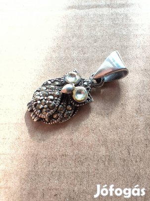 Ezüst medál markazittal