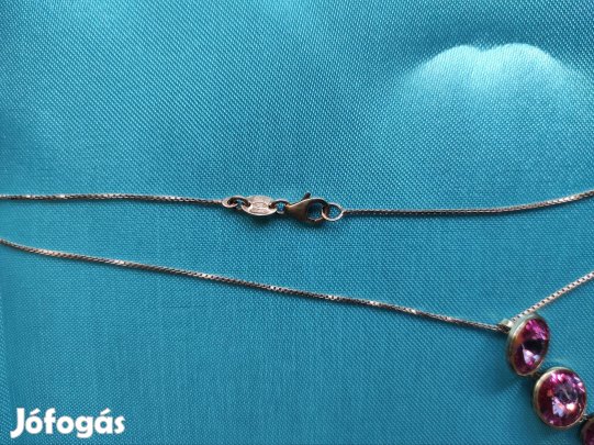 Ezüst nyaklánc rózsaszín köves medállal