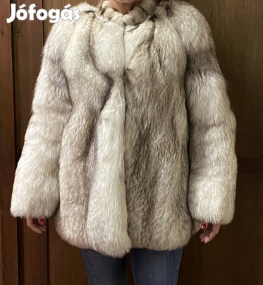Ezüst róka bunda
