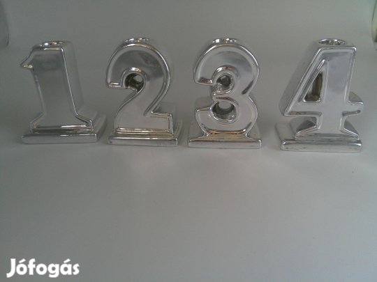 Ezüst színű porcelán Karácsonyi gyertyatartó ( 4 db. )