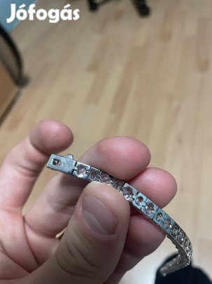 Ezüst tenisz karkötő