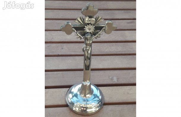Ezüstözött asztali fém kereszt, korpusz, talpas kereszt
