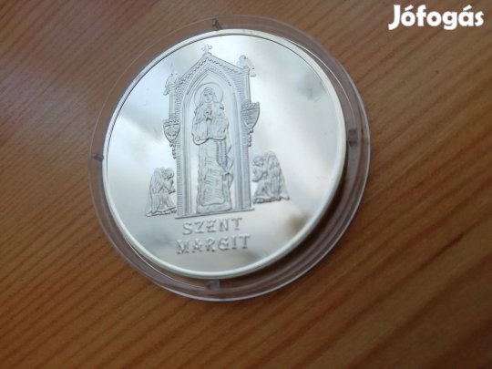 Ezüstözött emlékérem Árpádházi Szent Margit Hercegnő
