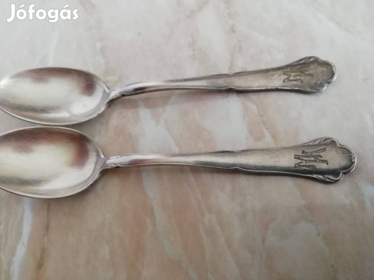 Ezüstözött jelzett régi 2 db Monogrammos kiskanál