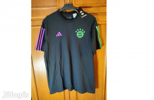 FC Bayern München eredeti adidas fekete zöld lila póló (M) I