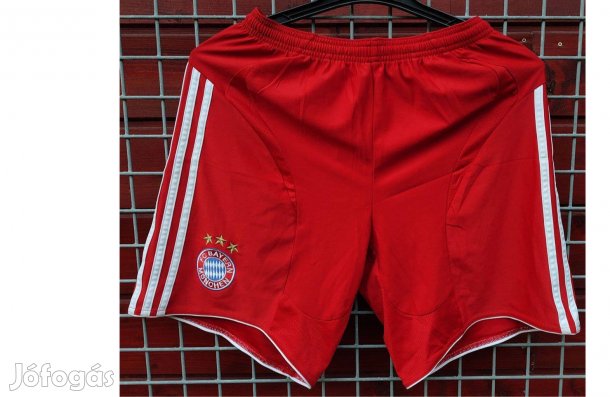 FC Bayern München eredeti piros adidas gyerek focinadrág (XL, 176)