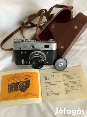 FED 3 fényképezőgép eredeti bőr tokjában