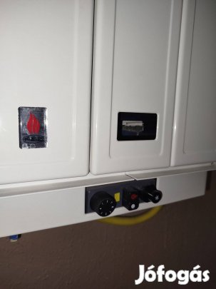 FÉG EURO KF25 kéményes falifűtő