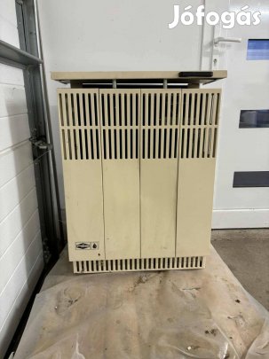 FÉG öntvény gázkonvektor, parapetes