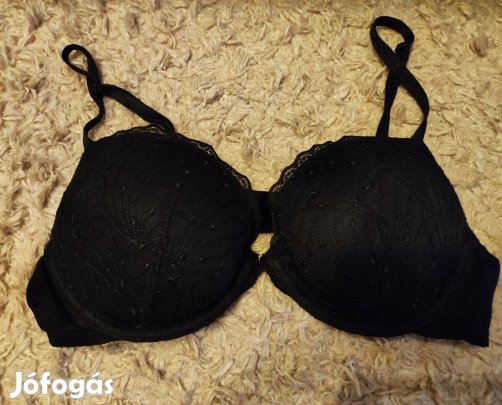 F&F fekete melltartó 75B