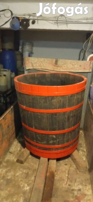 Fa Dézsa vagy kaspó 