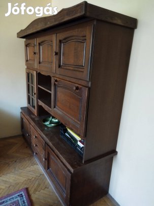 Fa, jó állapotú tálalószekrény eladó