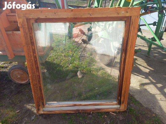 Fa ablak 119 cm x 130 cm
